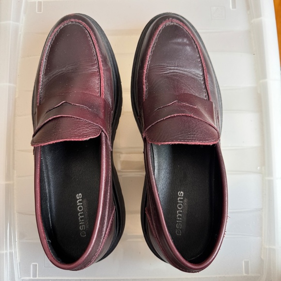 Simons Men’s 41 chunky loafers in burgundy - Picture 2 of 7